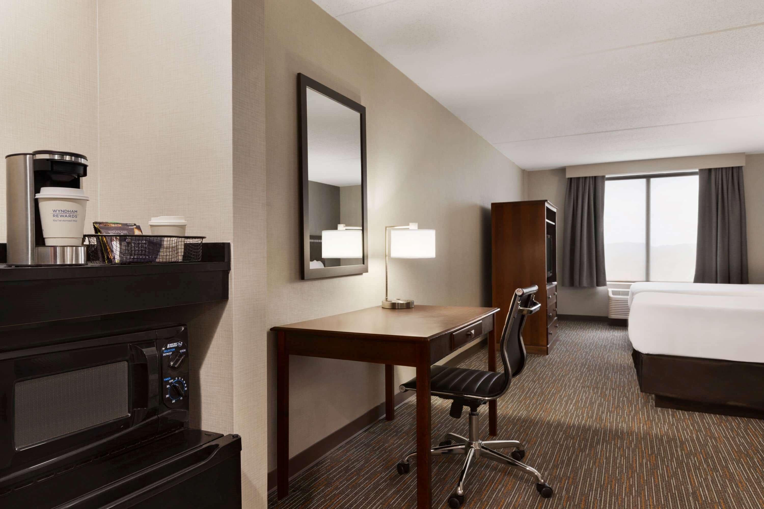 Wingate By Wyndham Bridgeport Clarksburg Hotell Eksteriør bilde